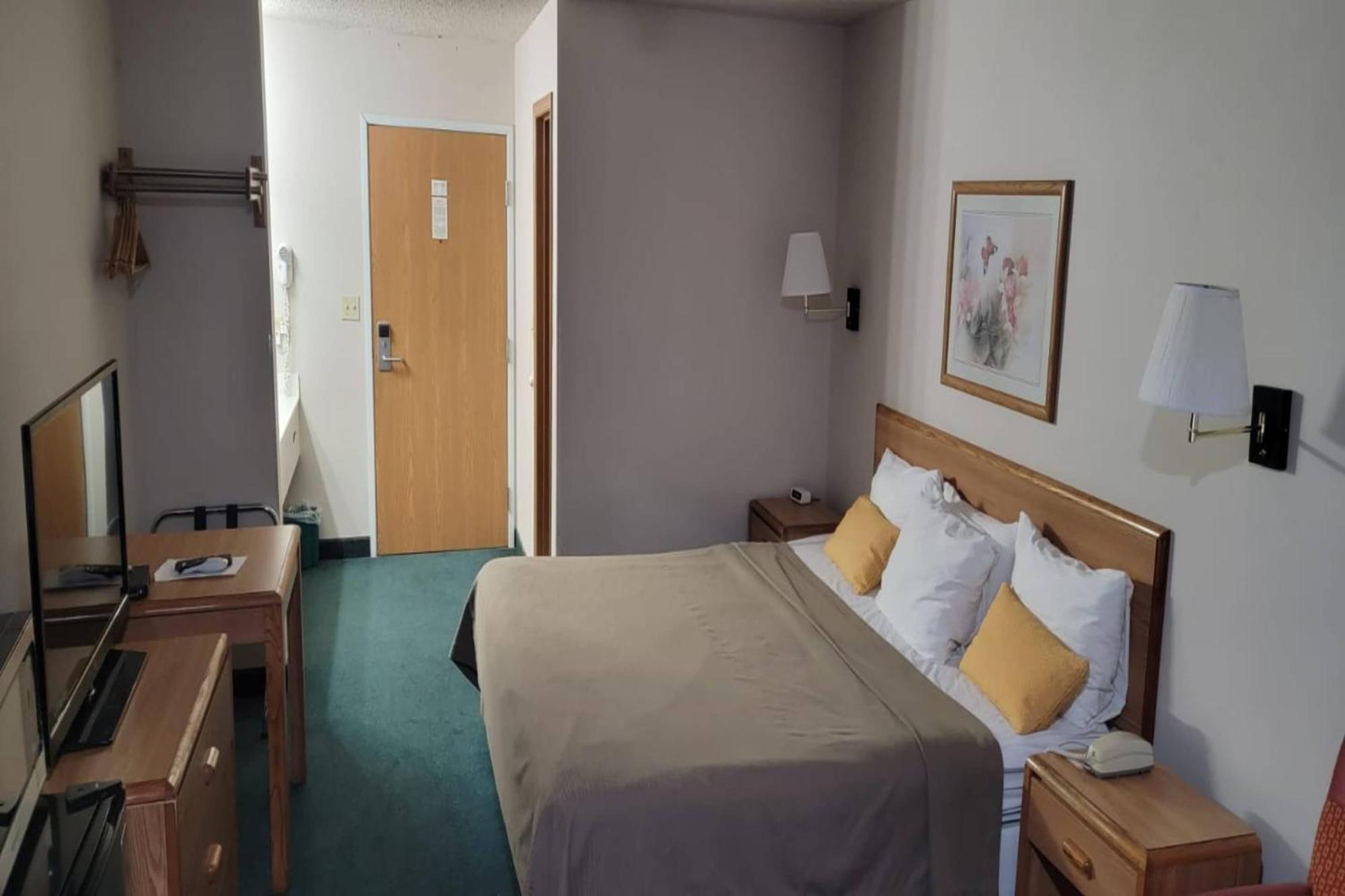 Hometown Inn By Oyo Texhoma, Ok Eksteriør billede