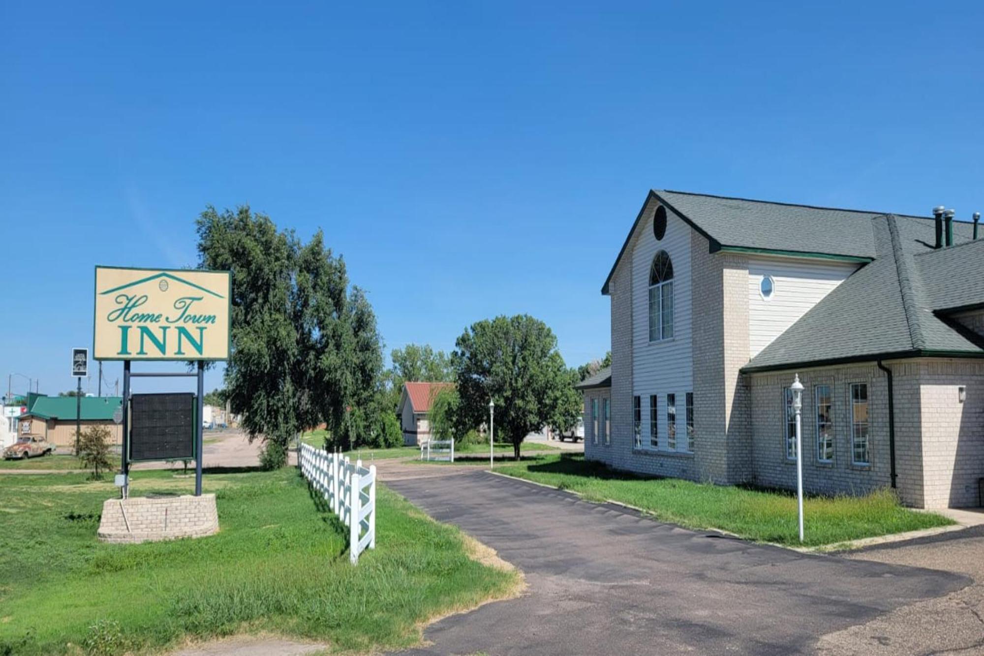 Hometown Inn By Oyo Texhoma, Ok Eksteriør billede